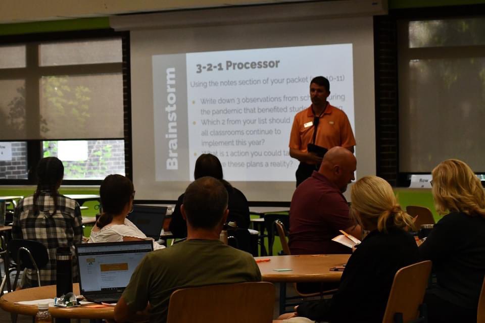 Lake Shore Public Schools tweet media