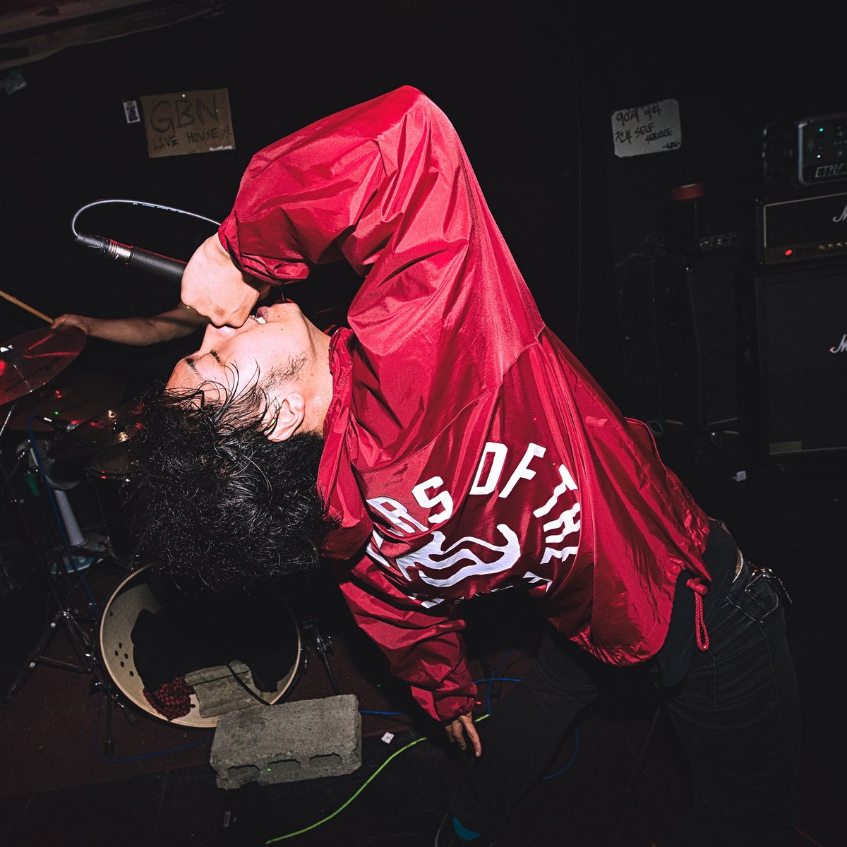 오늘은 엔디즈데이즈 보컬 송상율씨의 생일입니다!

Today is our vocalist Yul's birthday!
Happy birthday! 🥳