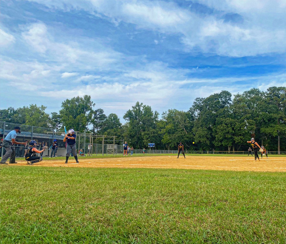 New Bridge Softball gets the road win at Northwoods Park