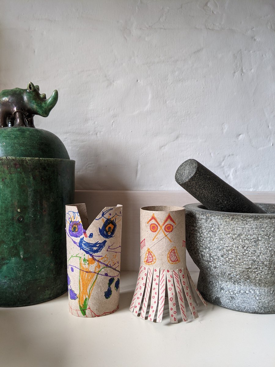 Discover our delightful #alexandergirard inspired dolls in our gallery!

londonsoutharthub.org/gallery

Follow this week’s Art lesson on Alexander Girard, and do send us your colourful creations: share@londonsoutharthub.org