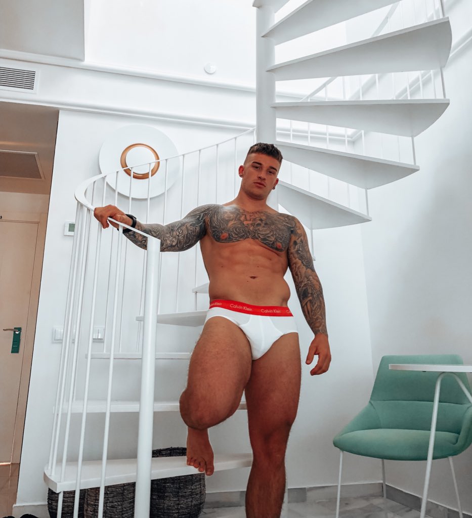 Chris Hatton on Twitter: "https://t.co/JLxlq9jgaJ https://t.co