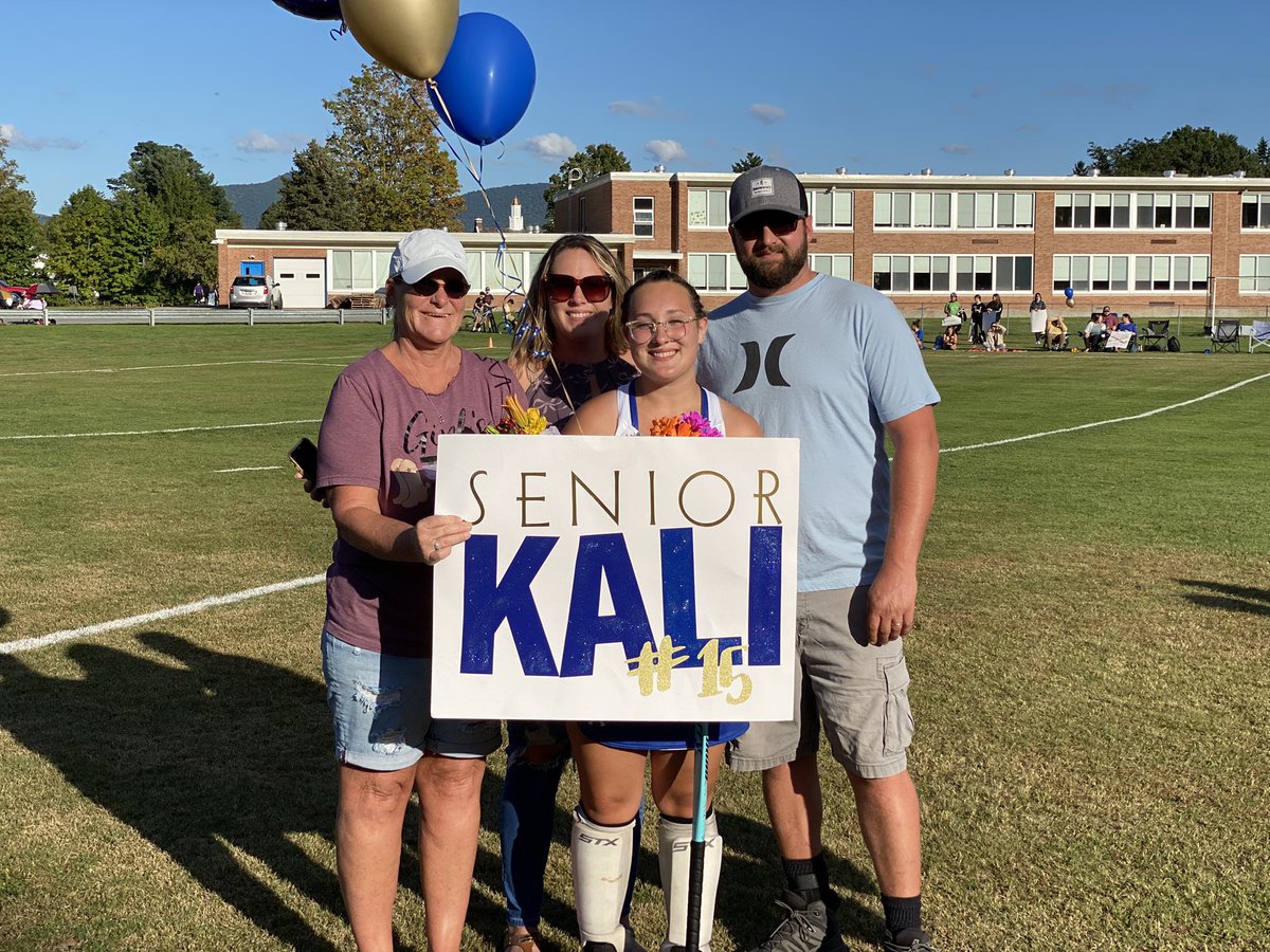 Lisa Meade tweet media