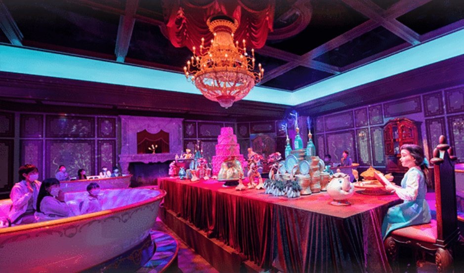 projectorreview's tweet image. From animatronics to cutting-edge ride systems, we see more and more theme parks using projectors to thrill guests.

Click here to learn more about: bit.ly/3gPDl7Z

#ProjectorReviews #ProjectorMapping #Projector