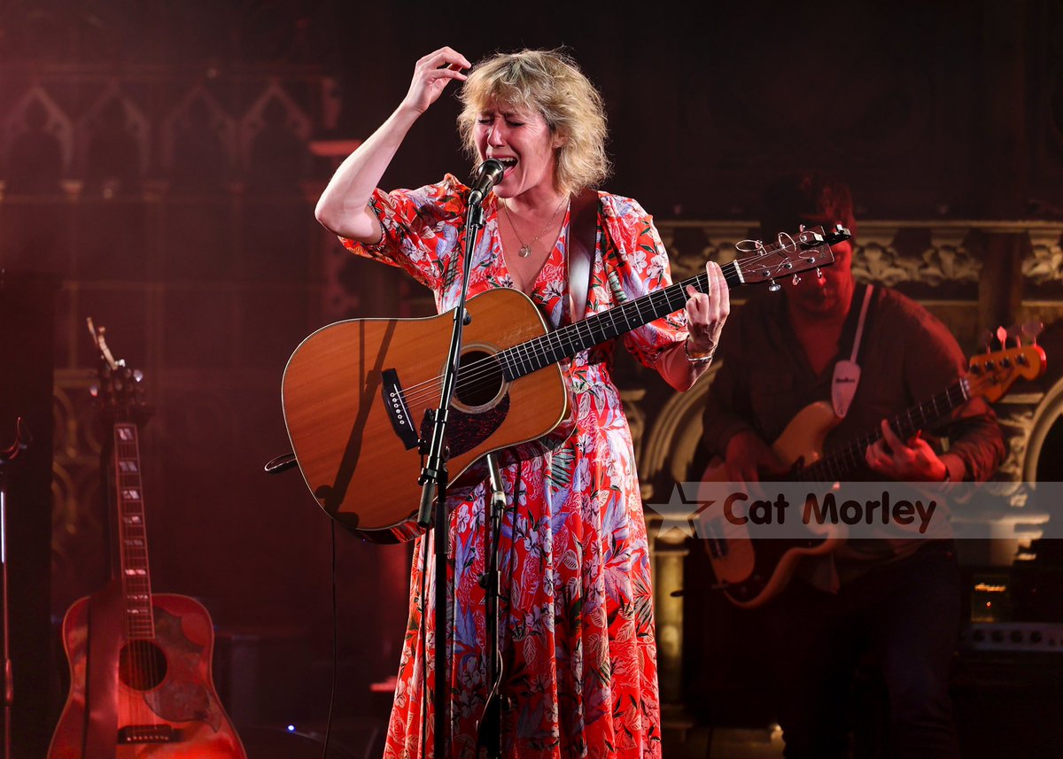 Martha Wainwright at the Union Chapel

@WainBright @UnionChapelUK @avalondotred #marthawainwright #gig #music #concert #london