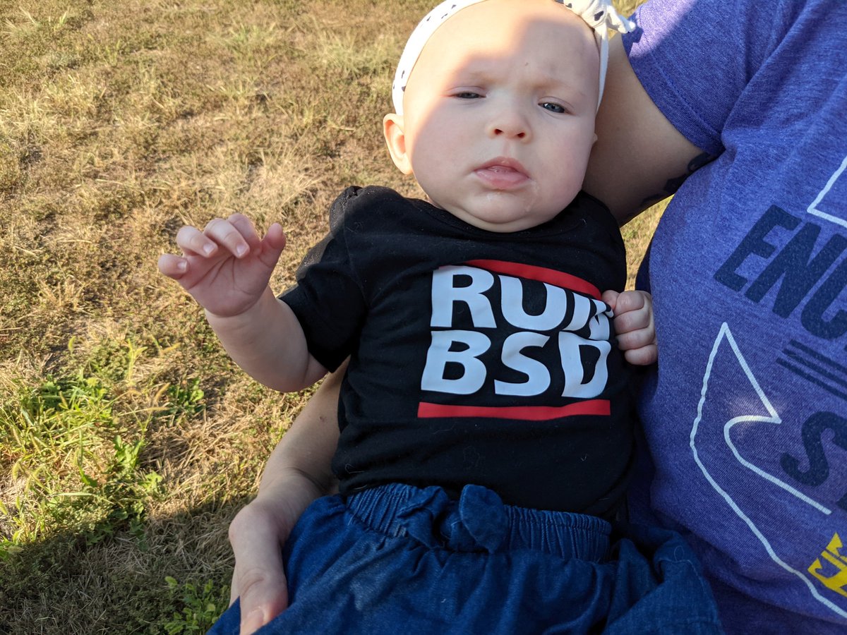kaevans91's tweet image. Our local #RUNBSD representative. Thanks, @FiLiS =-)