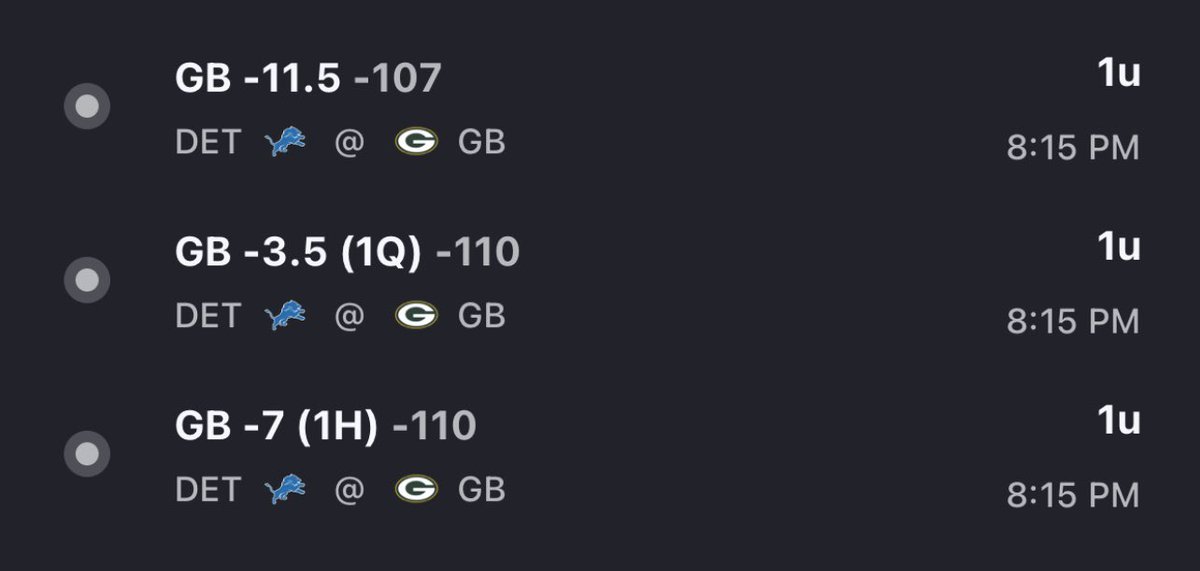 ButterLocks's tweet image. Green Bay Trifecta!