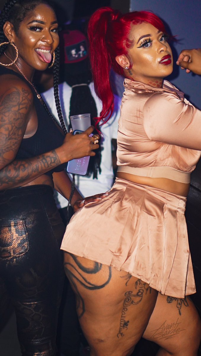 TheeBoothExp's tweet photo. #BarcodeSaturdays #AvantGardeMediaGroup https://t.co/JMT7aiLwKQ