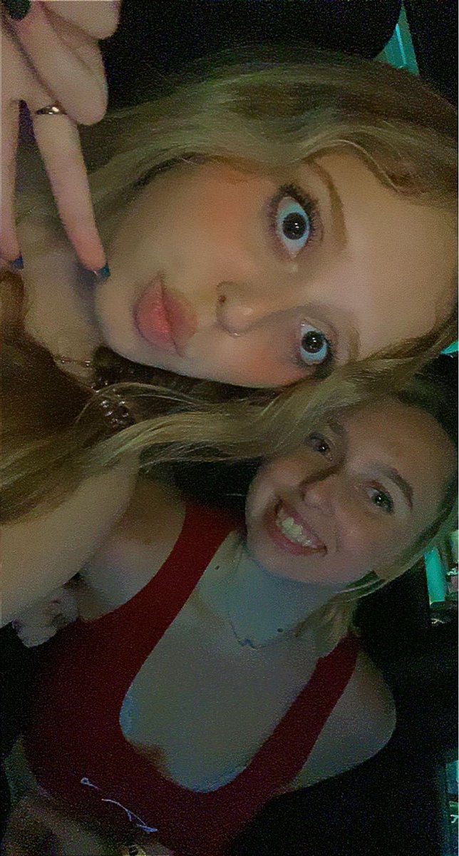 sierra_rhoadss's tweet photo. FEELING HIT AFTER THE @Harry_Styles  CONCERT (lmk if you need a tour of Detroit) 🍒🍒 https://t.co/iespNNT5Dv