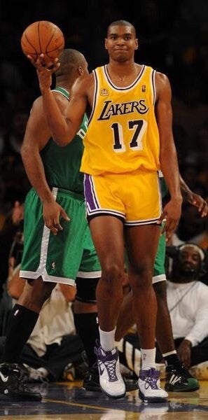 When Kobe & the Lakers Showed Up In Throwback Short Shorts Against Celtics  BIG 3 in 2007 