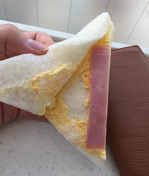 @HomeMasisi @junhikamama 上げ底と同じですね🤣🤣🤣 