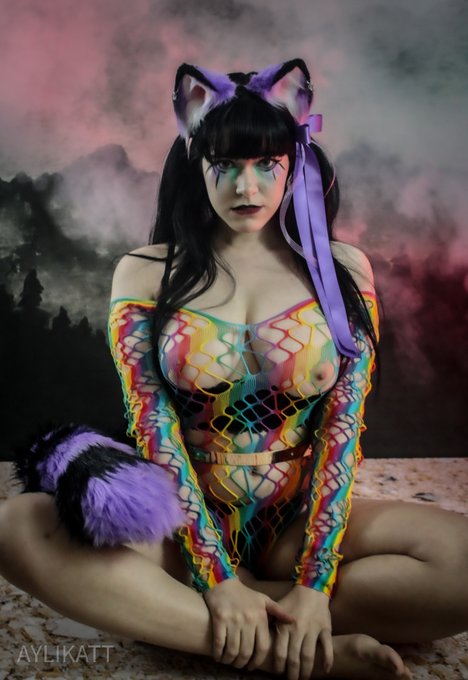 I am so hecking happy with how this set turned out. I think it's my new favorite.  https://t.co/BQX8Yyxh4o<a href="/tag/begaydocrimes"class="tags"><span>#begaydocrimes</span></a>