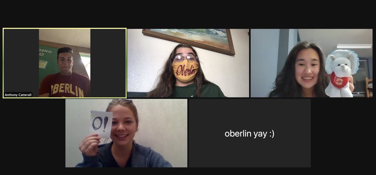 GideonReed1's tweet photo. @OberlinPAL two of our group members didn’t have Oberlin merch, but we made do! https://t.co/iPjJB7ANYT