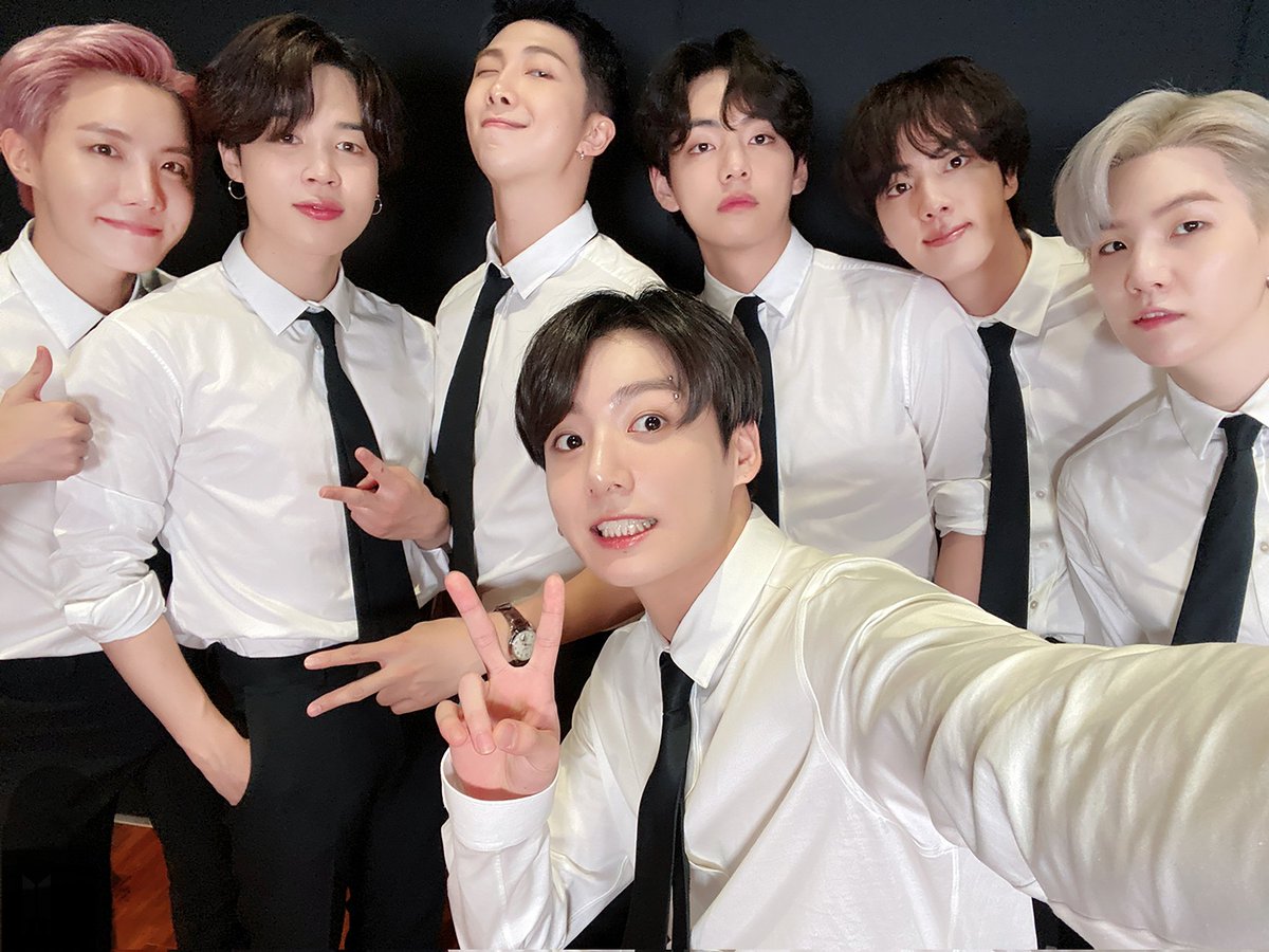 우리는 군대를 얻었다. 사랑 해요
 굿모닝~~~ #정국