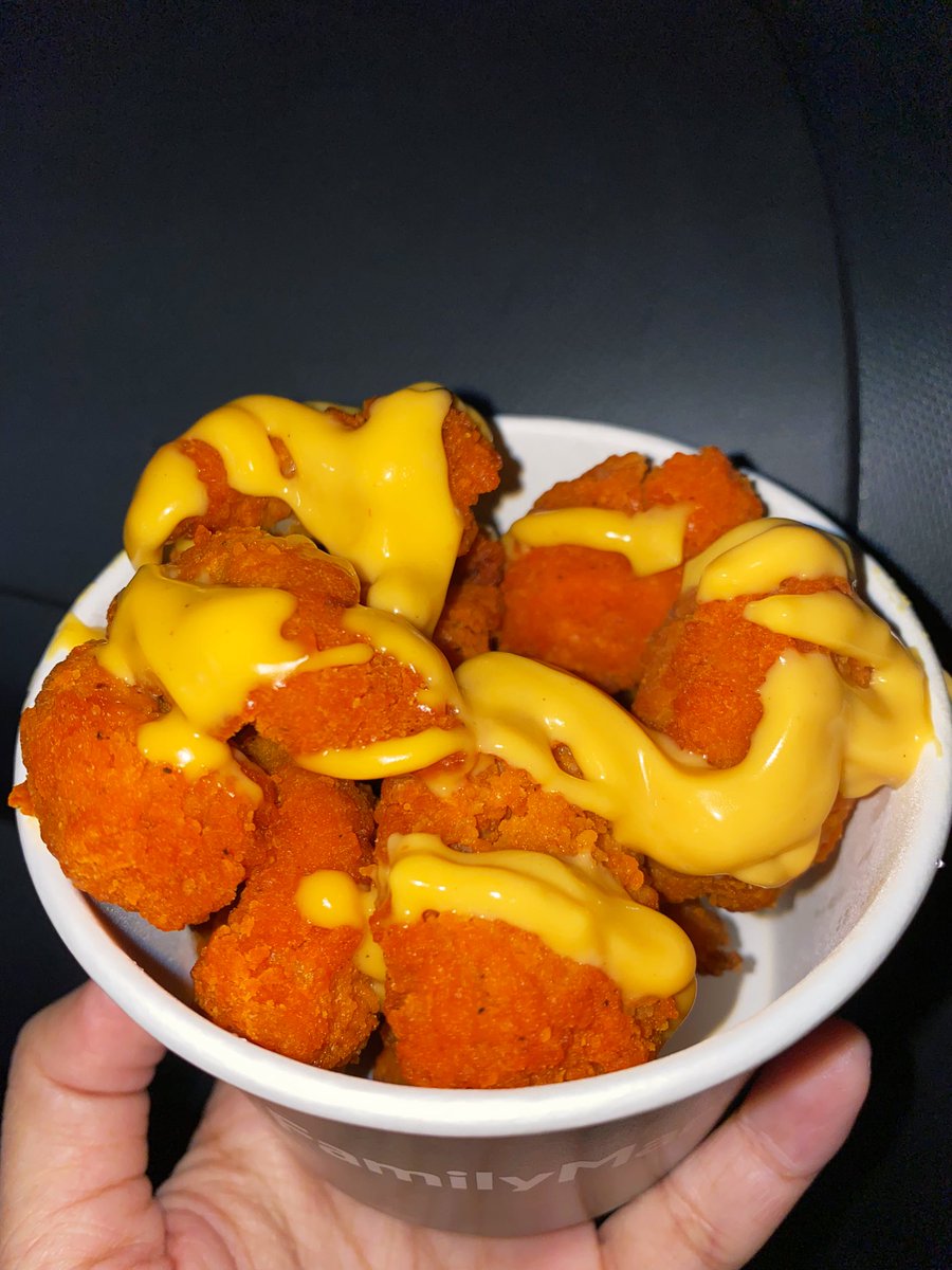 Nurintashaa's tweet photo. The best thing you can get at family mart (my comfort foooood)

1. Cheesy spicy chicken bites
2. Dried korean cheese ramen
3. Milk cookies frappe https://t.co/nVmJBS18b6