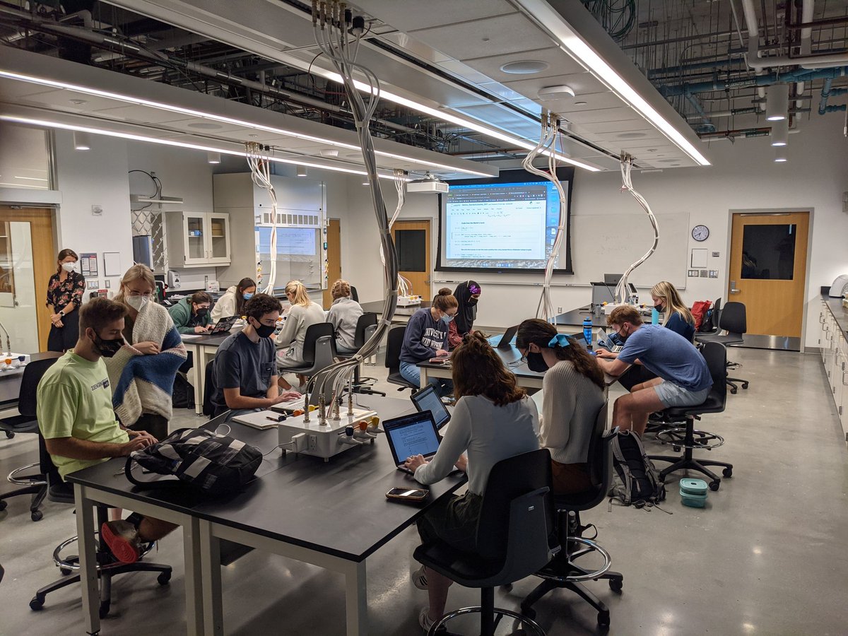 laubach_mark's tweet image. Very much enjoying teaching Computational Methods in the new #neuroscience lab in the Hall of Science at @AmericanU. Tonight we got serious about learning #iPython using #Jupyter notebooks. @au_science @AU_Neuroscience