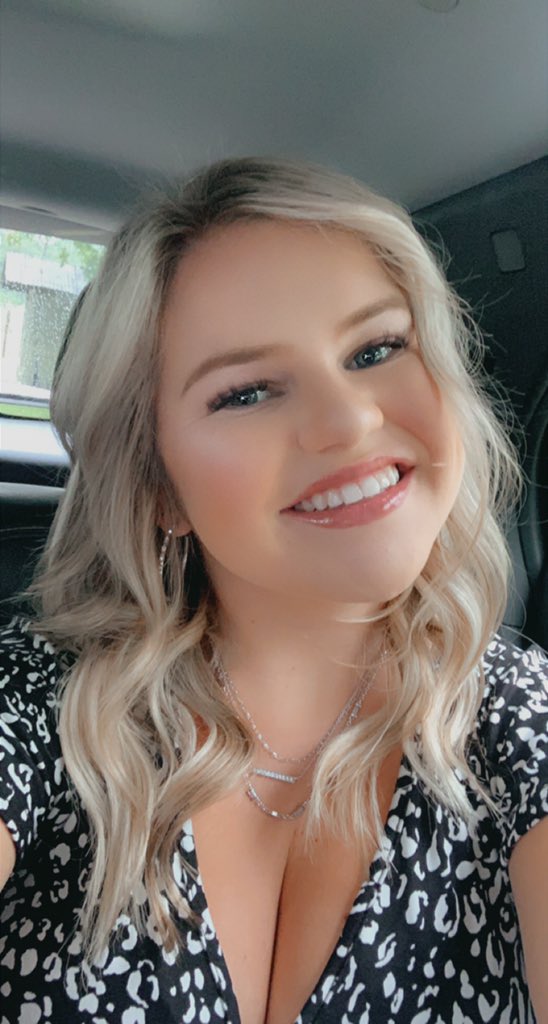 _emileemccrory_'s tweet photo. Smilin’ ;) https://t.co/2LhoGbplQS