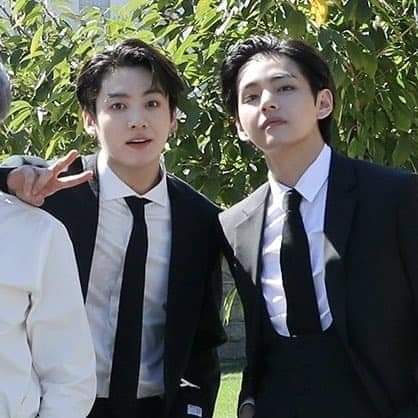 ธานินทร์ tweet media