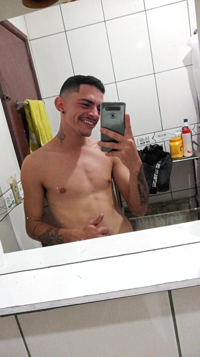 BrunoRosaRodri3's tweet photo. O ciclo da vida é tentar, cair, levantar e nunca deixar de sorrir. 🙅🏻😁 https://t.co/DEI6pwPUU9