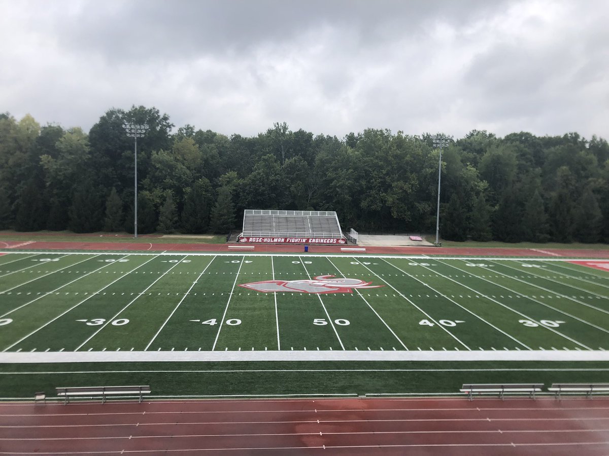 PatrickIsom97's tweet image. Had a great conversation this morning with @CoachSokolRHIT, @Coach_Stanton1, and @Coach_Fries at Rose Hulman Institute of Technology! Thank you for taking the time to show me around, it was an awesome time! @rhitsports @RoseHulmanFB