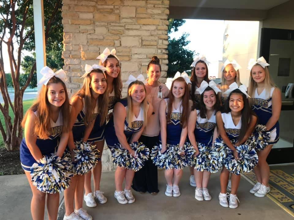 EESPRIDE's tweet image. This week we kicked off #StartWithHelloWeek at Elkins by having the Boswell Cheerleaders greet our Elks this morning. At Elkins, we want to teach our students to promote inclusion and support students who may be feeling lonely. It all starts with a simple “Hello”. #WeAreElks
