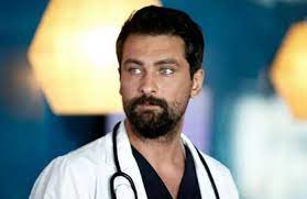 MichiFusa2021's tweet photo. @Pilarsmith Yo quiero que @Telefe @CortaPorLozano haga una nota al #DoctorFerman Por Favor, antes que termine la novela, ponganse media y haganla, tambien es nuestro actor favorito #OnurTuna https://t.co/qBr6dSOYz7