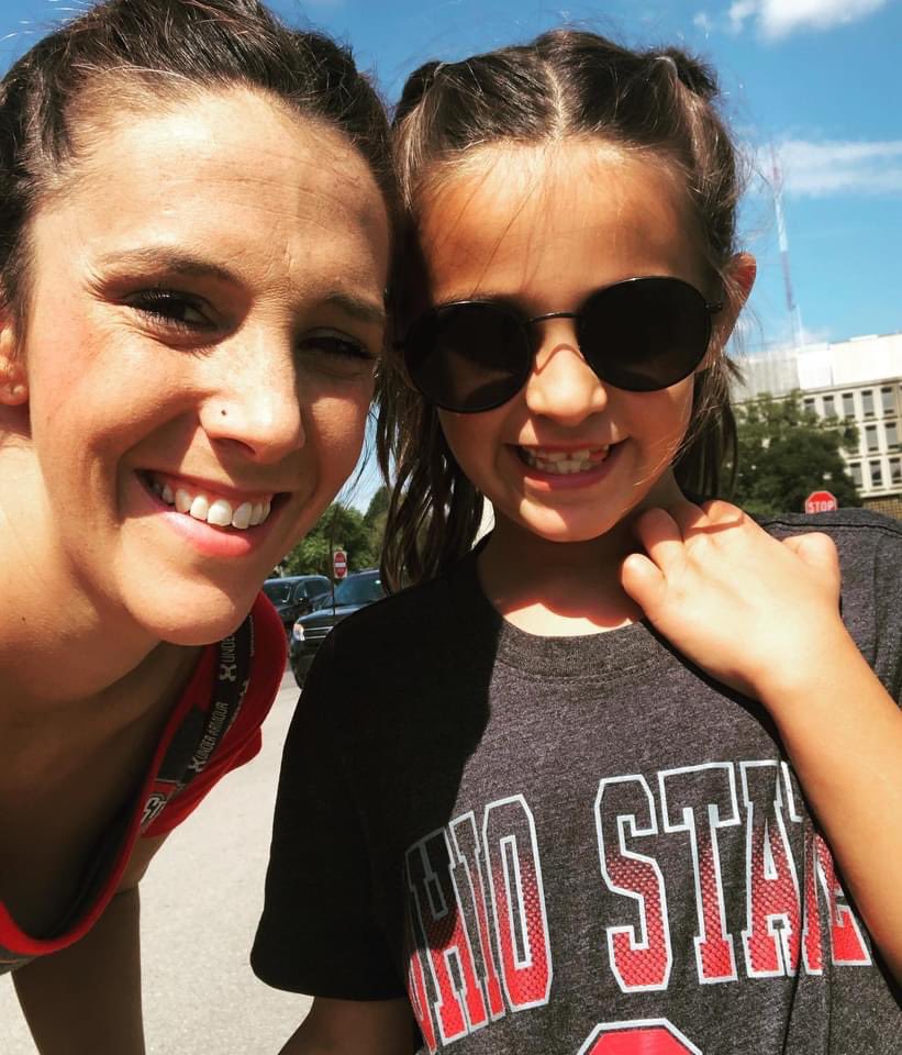 atooms13's tweet photo. When you have the cutest niece and great niece you tweet about them! ❤️❤️❤️#janie #littlelexi #adorable #buckeyes #looksjustlikehermama @aaitken10 https://t.co/srOCgomWYP
