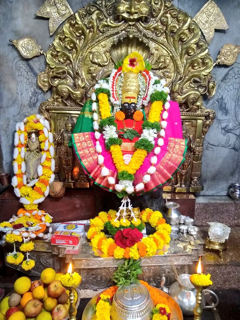 iMaheshjadhav's tweet image. श्री महालक्ष्मी-अंबाबाई सुप्रभात काकड आरती दर्शन
भाद्रपद कृष्ण प्रतिपदा, मंगळवार, 21/09/2021
#महालक्ष्मी #mahalkshmi
#kolhapur