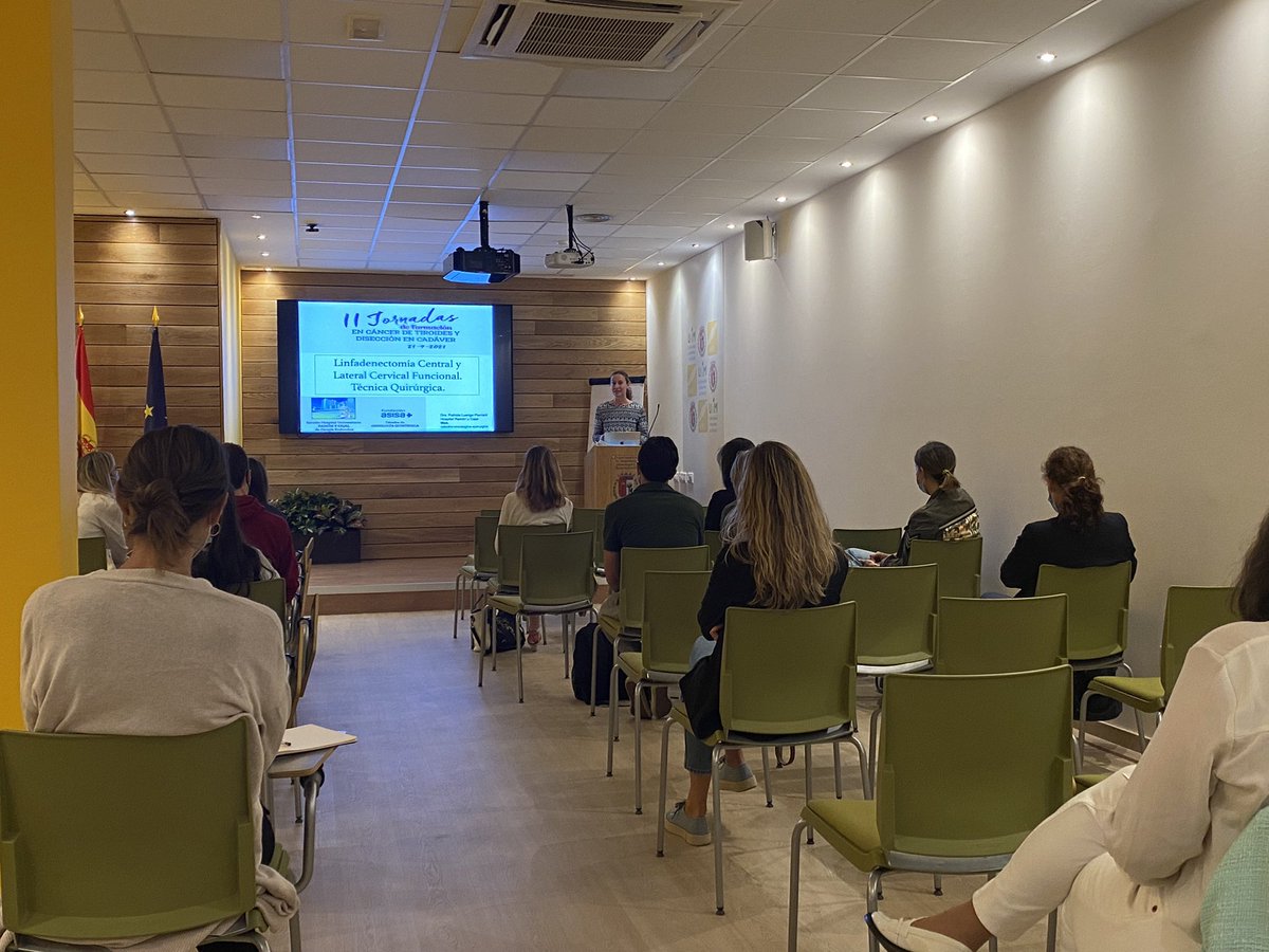 Joaquín GómezRamírez (@joaquin_gom) on Twitter photo Curso de disección ganglionar sobre cadáver en cáncer de tiroides. Unidad de cirugía endocrina Hospital Ramón y Cajal. <a href="/aecat_es/">AECAT</a> <a href="/CirEnd_AEC/">CirugíaEndocrina-AEC</a> <a href="/JacoboCabanas/">Jacobo Cabañas</a> <a href="/ESonjar/">Sonia Rivas Fidalgo</a> <a href="/PatriciaLueng13/">Patricia Luengo</a> <a href="/belenporrero/">@belenporrero</a> <a href="/SaraCorralMoren/">Sara Corral Moreno</a> Curso de disección ganglionar sobre cadáver en cáncer de tiroides. Unidad de cirugía endocrina Hospital Ramón y Cajal. <a href="/aecat_es/">AECAT</a> <a href="/CirEnd_AEC/">CirugíaEndocrina-AEC</a> <a href="/JacoboCabanas/">Jacobo Cabañas</a> <a href="/ESonjar/">Sonia Rivas Fidalgo</a> <a href="/PatriciaLueng13/">Patricia Luengo</a> <a href="/belenporrero/">@belenporrero</a> <a href="/SaraCorralMoren/">Sara Corral Moreno</a>