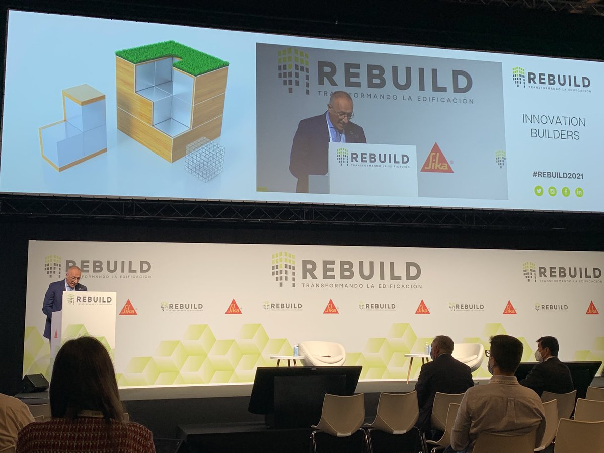 Empezamos #REBUILD2021 con la bienvenida de <a href="/iperezarnal/">Ignasi Pérez Arnal</a> ya tenía ganas de venir a un evento presencial #BIM