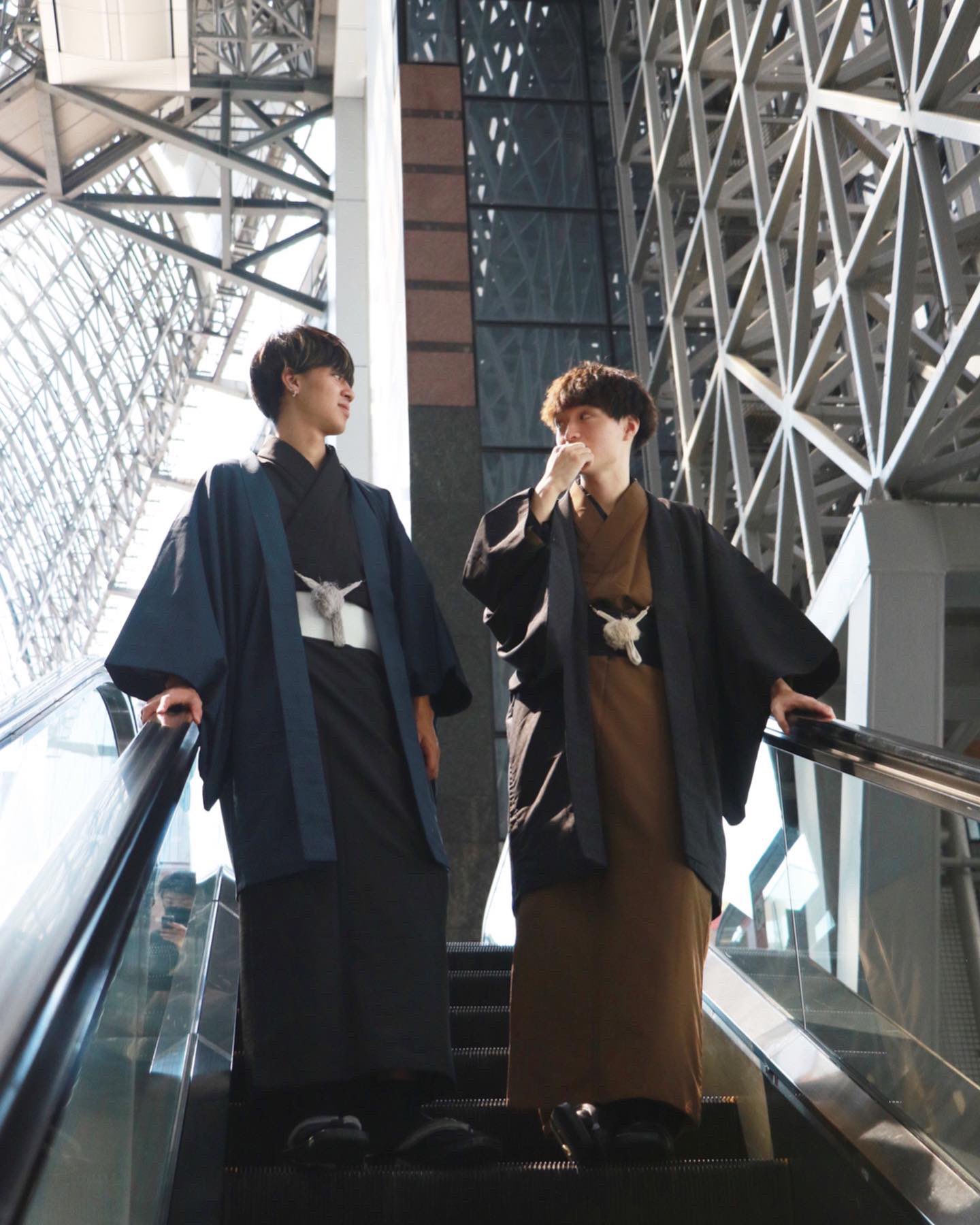 きものレンタルwargo 男性の着物姿 いいですよね そして京都駅 結構映え映えスポットです 着物コーデ 着物レンタル メンズ着物 メンズファッション 京都駅 T Co Jvdp85peel Twitter