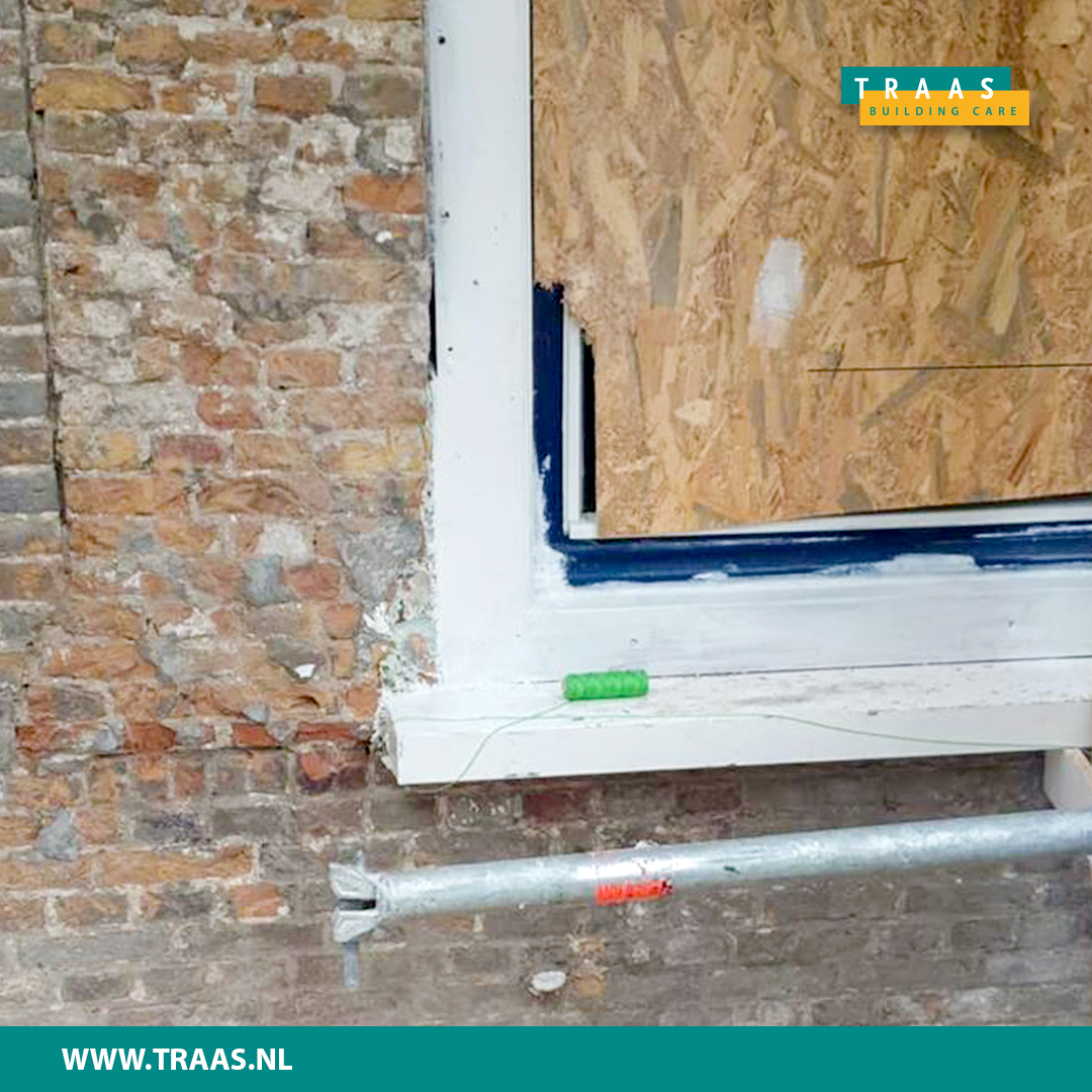 Onlangs hebben wij een mooi project afgerond. Deze houten kozijnen waren rot waardoor we ze vervolgens hersteld hebben met de Epoxy techniek. Zo kunnen deze mooie monumentale kozijnen intact blijven.
traasongediertebestrijding.nl/building-care

#traasbuildingcare #traasnederland