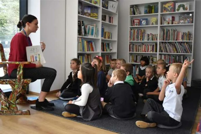 Free #StoryTime sessions in English at our #Outstanding British International School Ljubljana. Click
britishschool.si/events/story-t… to learn more.