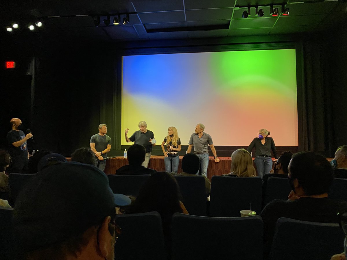 NinjaPleaseDJ's tweet photo. Director and cast of CHOPPING MALL just showed up, no biggie. #NewBev https://t.co/dxIKJZRNiQ