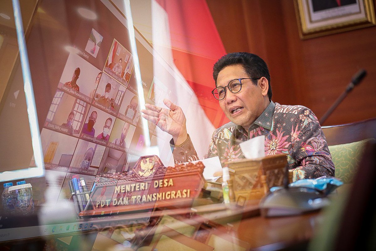 Prioritas penggunanan Dana Desa tahun 2022. Kembali saya ingatkan bahwa Dana Desa merupakan anggaran yang bersumber dari APBN. Maka pemanfaatannya harus digunakan untuk mendukung pencapaian kebijakan dan program prioritas nasional, yakni pengentasan kemiskinan kronis.