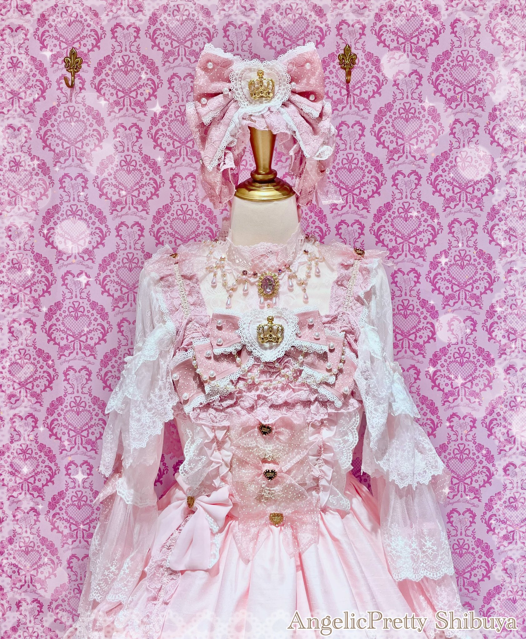 Angelic Pretty Cute Heartジャンパースカートカチューシャ Angelic Pretty Cute Heartジャンパースカートカチューシャ