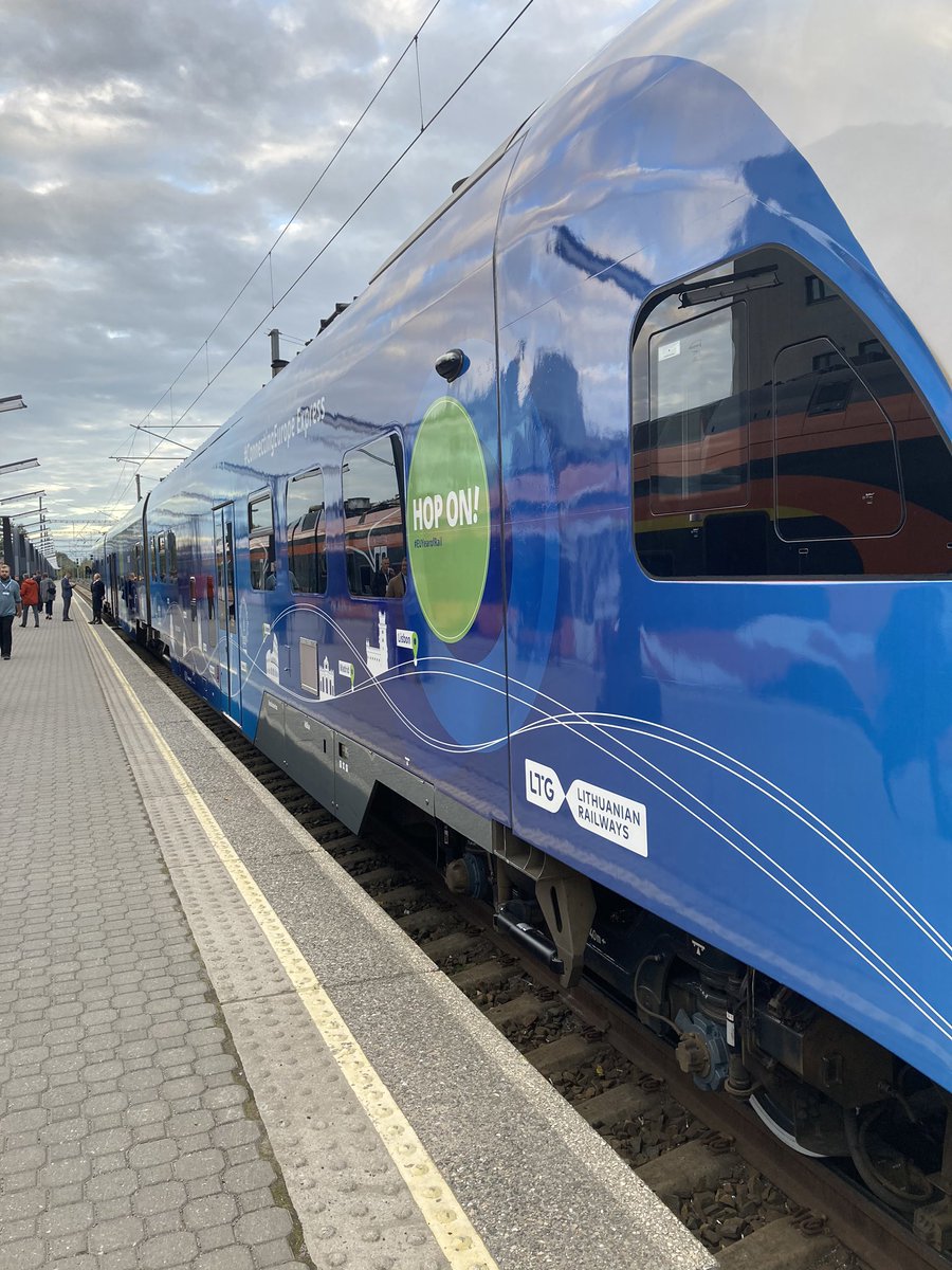 Suomi mainittu! European year of rail-tapahtumissa, Tallinnasta kohti Vilnaa <a href="/pilvitorsti/">Dr. Pilvi Torsti</a> <a href="/lvmfi/">LVM</a>  mukana. Suomessa <a href="/TraficomFinland/">Liikenne- ja viestintävirasto Traficom</a> järjestää rautatievuoden tapahtumia