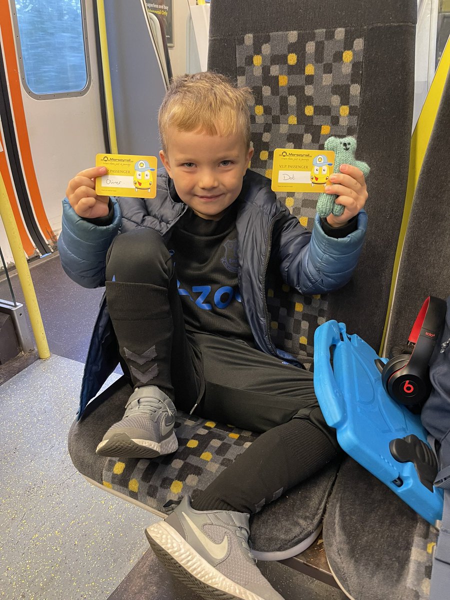 macca2707's tweet photo. On the first leg of the trip to QPR for my boys first away dayπ #EFC #firstawayday https://t.co/diCbwMS8bT
