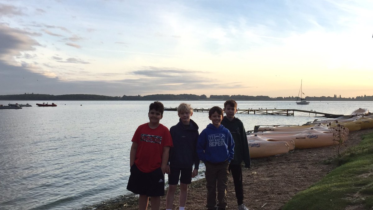 Morning stroll by Grafham Water