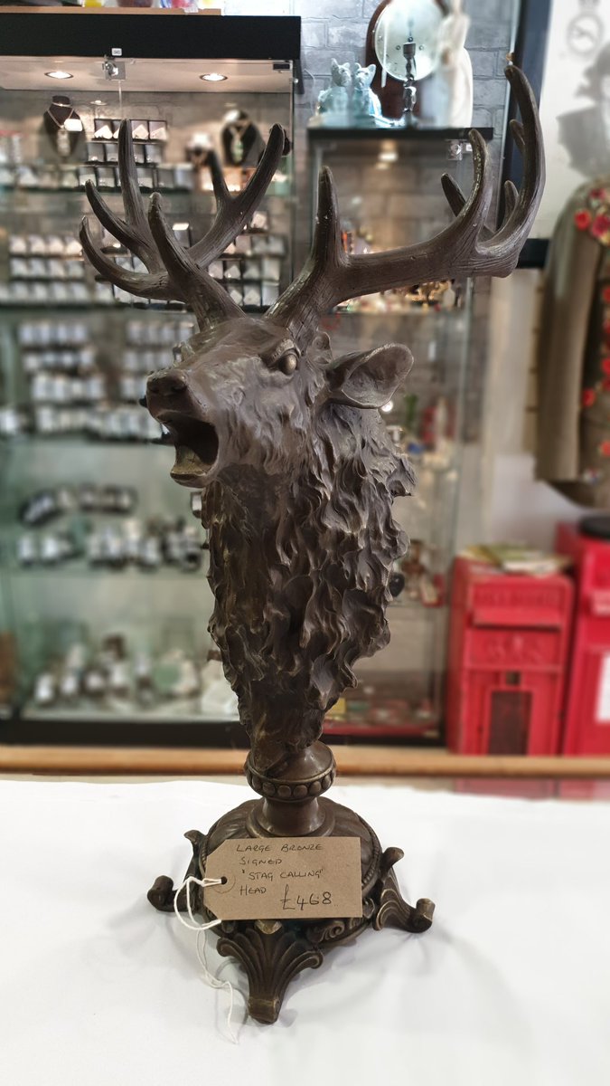 ShabbyTatt's tweet photo. Lovely cast #bronze #animals plus lots more stunning #bronzes available https://t.co/6RQMgGRCn1