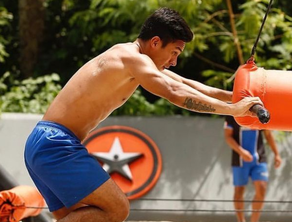 ¿Lo que dijo estuvo mal? Sí, no justifico, la regó.
¿Me bajo del barco? Jamás😆 no conozco el contexto y después de 4 temporadas de Exa, se que nadie es tan bueno ni tan malo como Azteca lo pinta, me quedo con lo deportivo, las novelas que las compren quienes se las crean.