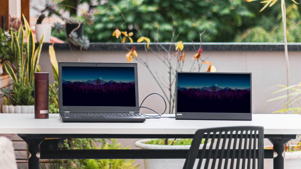 LenovoES's tweet photo. La pareja perfecta SÍ existe 🤝🥰 #ThinkPad #ThinkVisionM15 https://t.co/7uvZqKCuAr