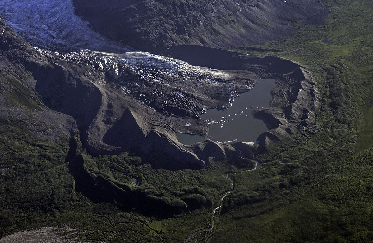 Morrena Terminal, Kennecott, Alaska🇺🇸

La morrena final o terminal nos indica el lugar más avanzado al que llega un glaciar.🧊🥶❄️

Richard Droker📷⤵️
flickr.com/photos/wanderf…