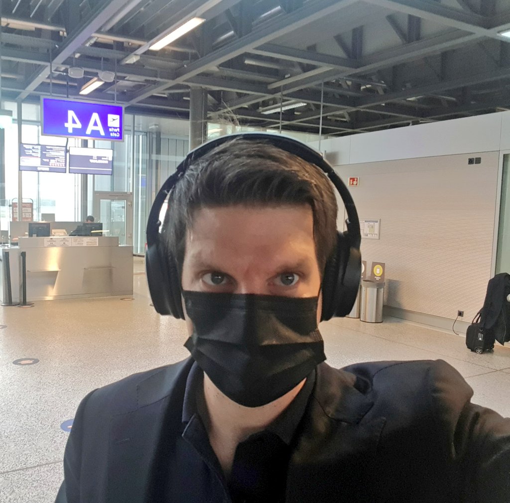 Richialbi's tweet photo. Back to business with my first F2F conference since February 2020! Other world but looking forward to see some faces (or half ones😷) Berlin @hubject, I am coming! #networking #conference #eroaming #intercharge https://t.co/qdmn7RSh8E