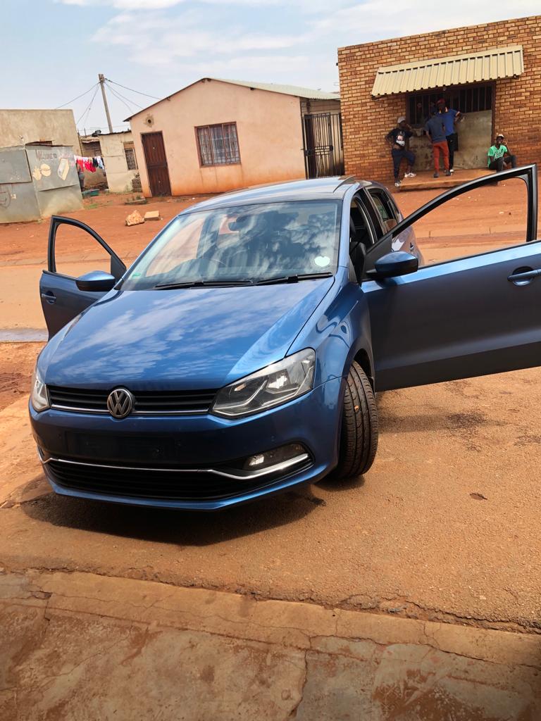 My friend <a href="/IthutengMaekiso/">Ithuteng Mayekiso</a> woke up to find his car stolen this morning from his garage at his apartment in Benoni. I know chances are low, but one will never know an RT could HELP, please try.
Reg: JG98JYGP