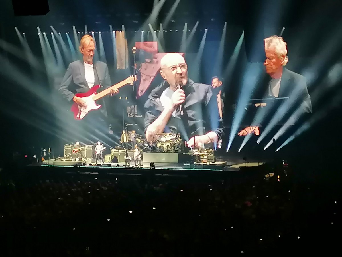 Wow.. What a gig! Phil, Genesis take a bow, feeling very lucky right now to have experienced such an amazing band and what a feeling to be back at a live music venue 🎵❤️ #TheLastDomino #genesis #Birmingham #utilitaarena