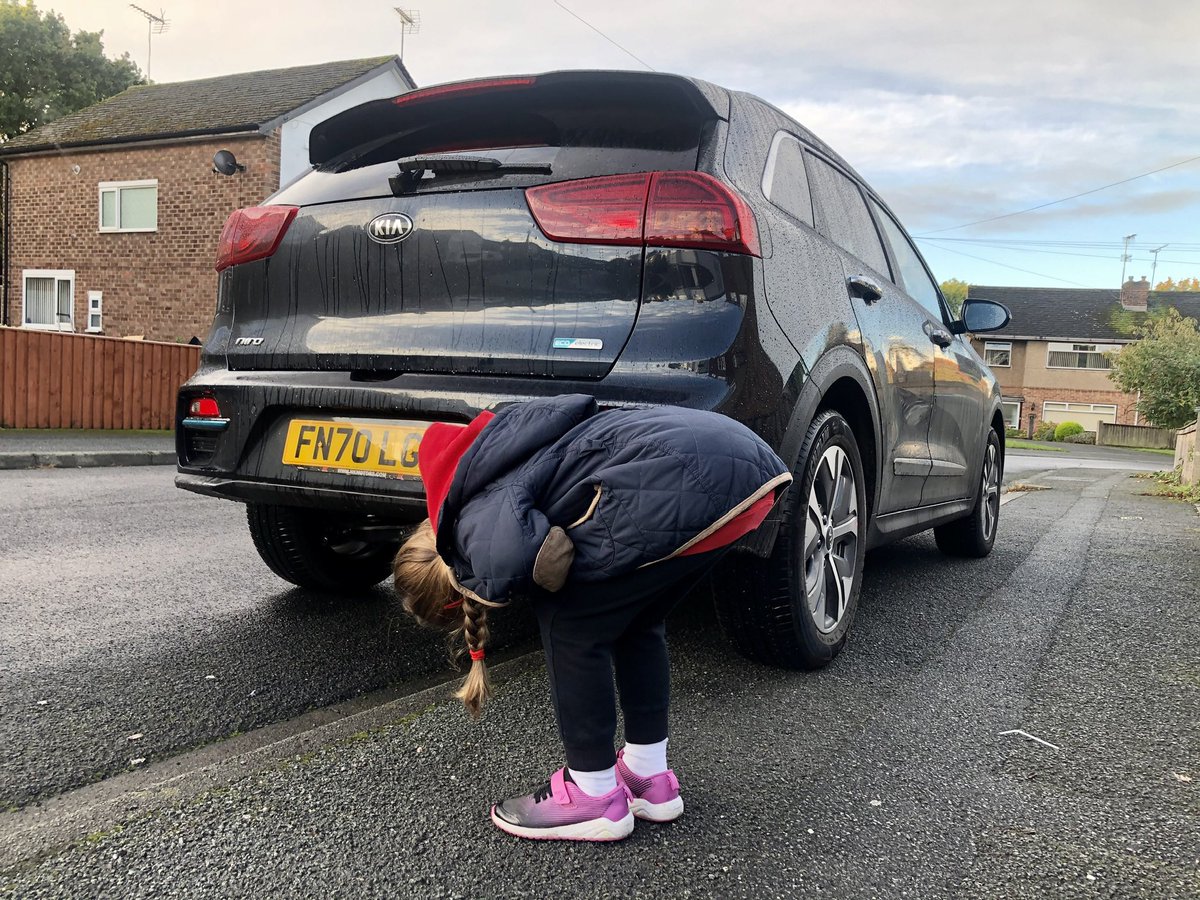 It’s #ZeroEmissionsDay⚡️

She does this to other cars too. 

#JustChecking #NoTailpipeHere #ElectricVehicles