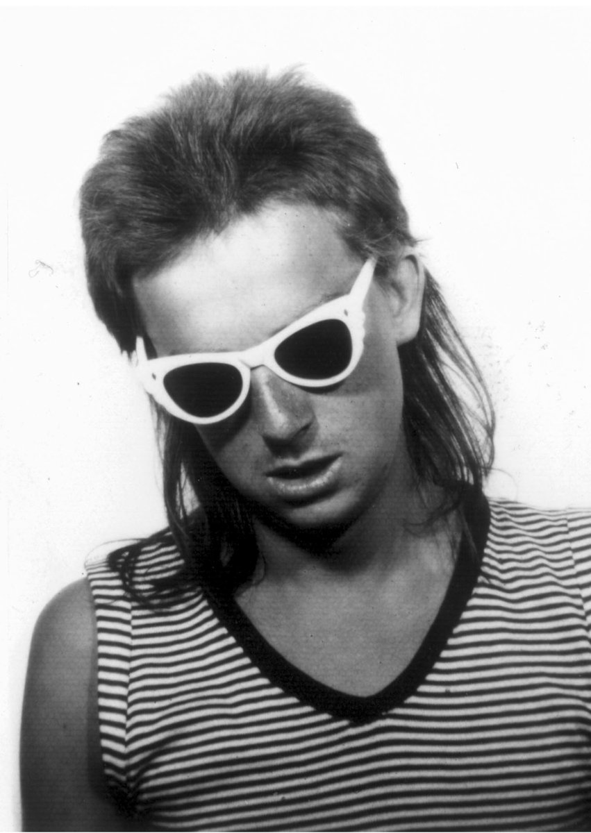 Mute on Twitter: "It is with great sadness that we confirm our great & dear friend, Richard H. Kirk has passed away. Richard was a towering creative genius who led a singular