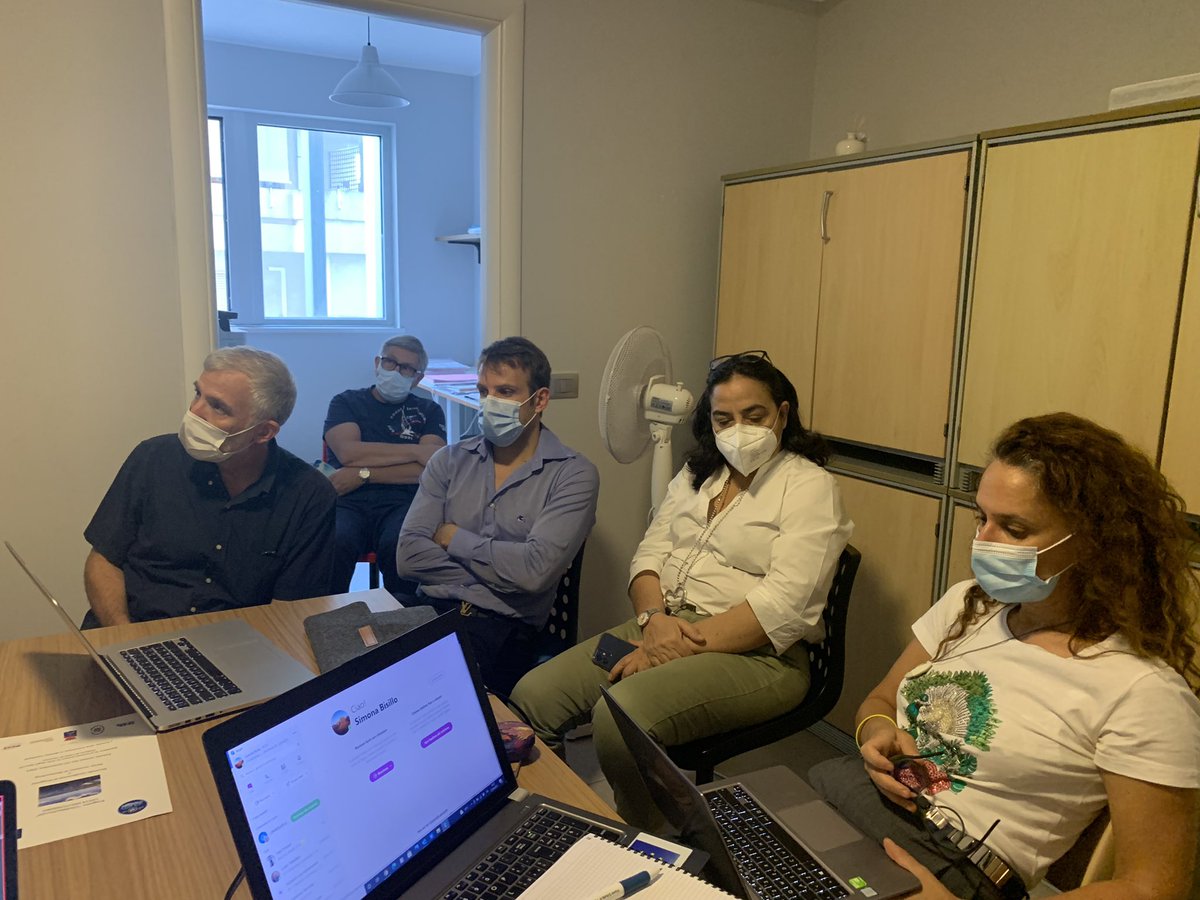 Life4MarPiccolo tweet media