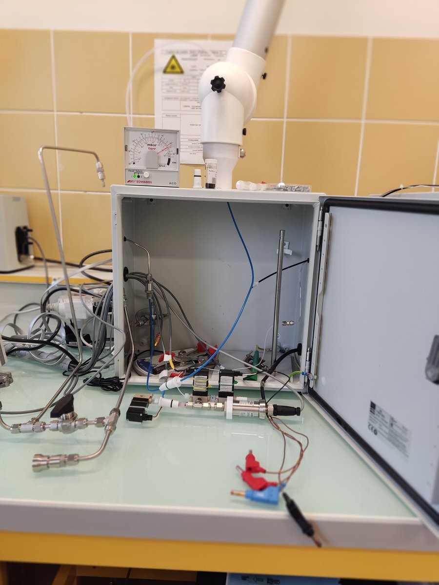 palomaresgroup's tweet image. Ça marche! CO2 lab started working at IMPREM @universite_uppa as part of the @E2sUppa InterMat project. 🤗