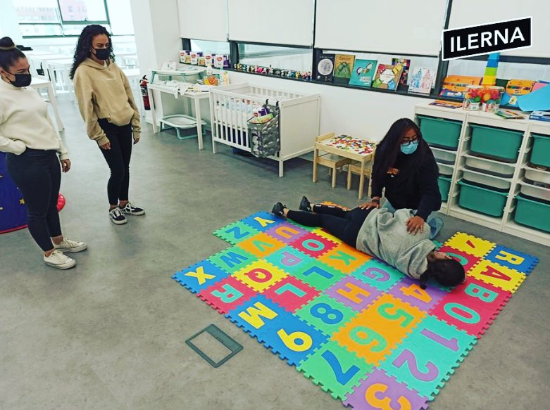 ILERNAFormacion's tweet photo. 🏫 #ILERNAMadrid
¡Nuestr@s alumn@s ya están a tope con las clases!
🦷Clase magistral sobre la organización de la clínica dental
👦Introducción a los Primeros Auxilios
👩⚕️Refuerzo de contenidos teóricos con vídeos
¡ÚLTIMAS PLAZAS!¡Únete a ell@s!
📍Julián Camarillo, 4C
📞910841676 https://t.co/two1fdQUab
